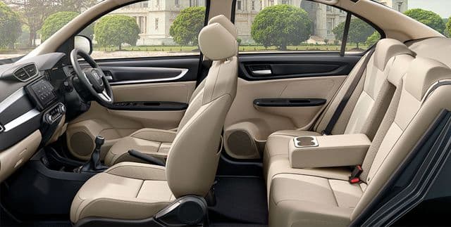 Interior & Features