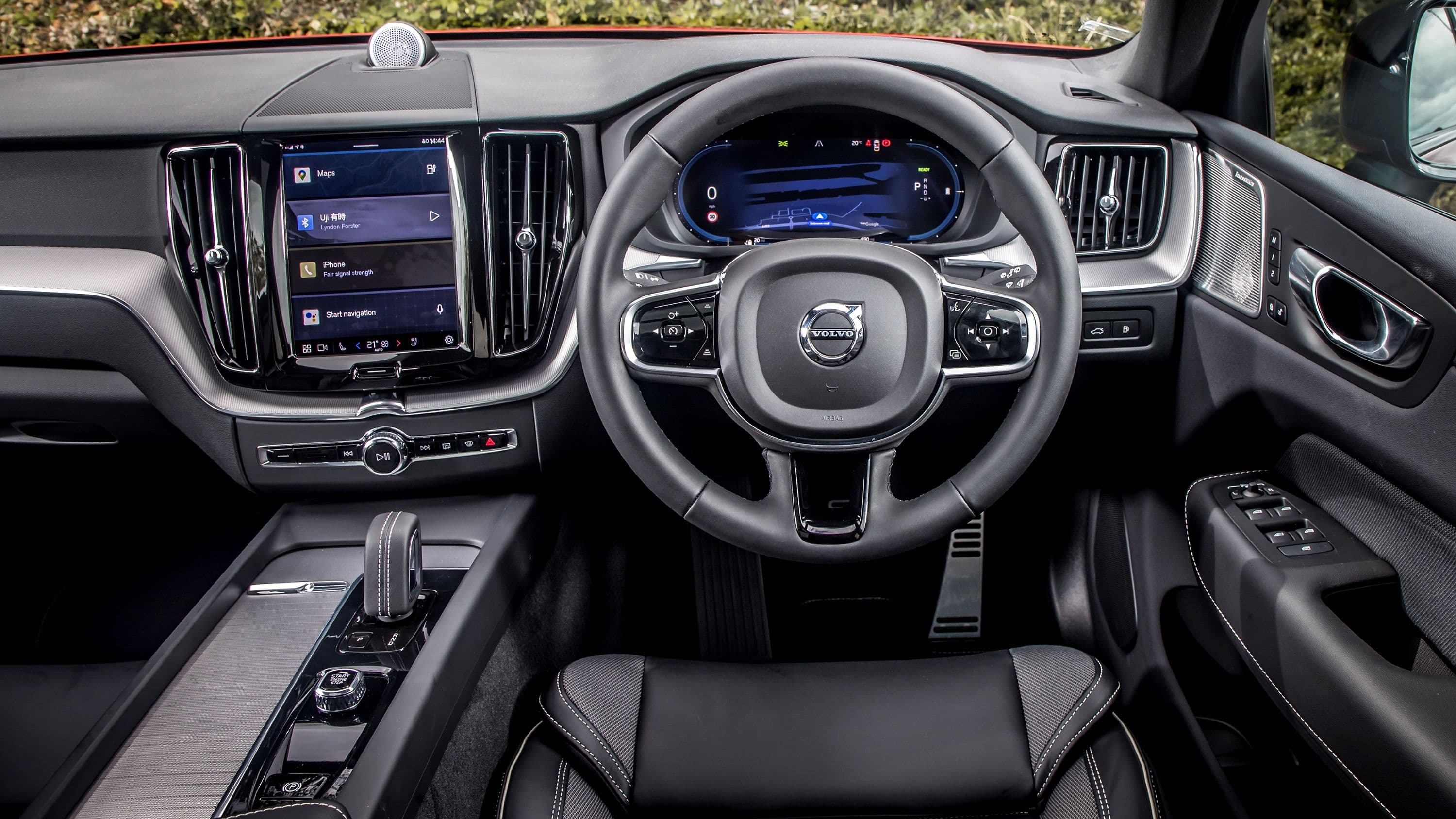 Interior and Features
