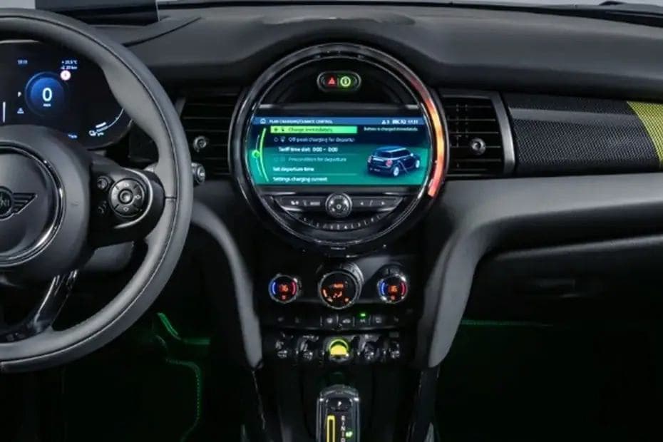 Mini Cooper SE cruise control